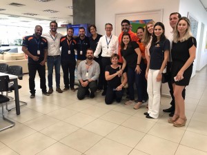 Agentes na sede de Alphaville da Flytour reunidos com Sr. Eloi d'Avila de Oliveira