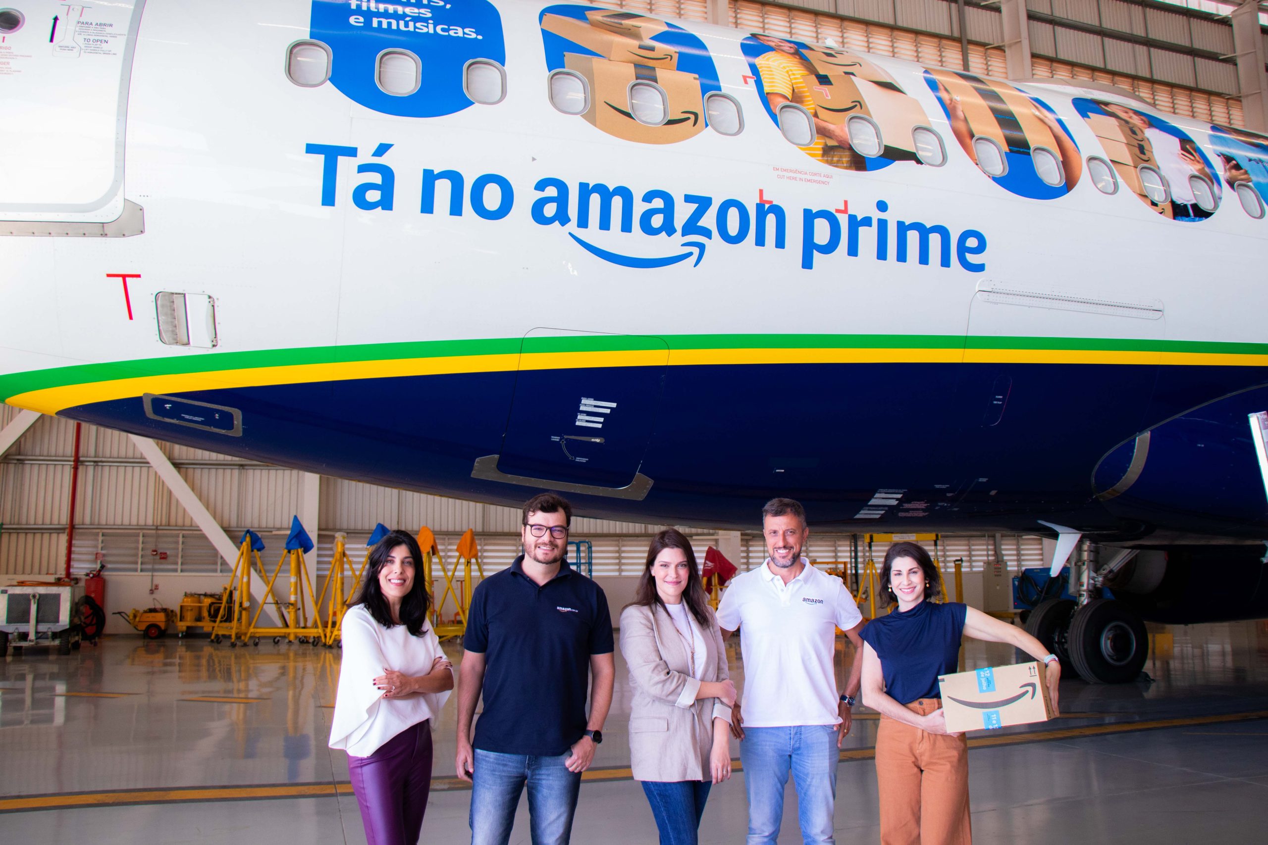 Azul adesiva aeronave em ação com a  Brasil - VoeNews - Notícias do  Turismo