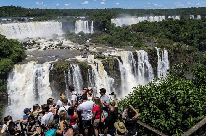 cataratas-min