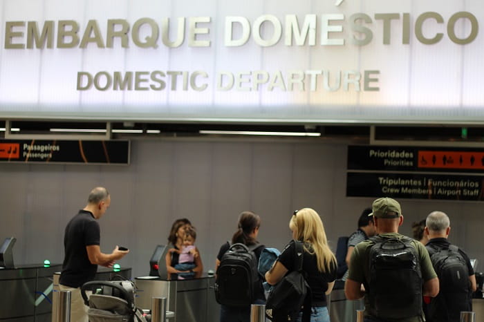Entenda: Mais de 2 milhões de passageiros devem movimentar aeroportos do Brasil durante o feriado de Finados