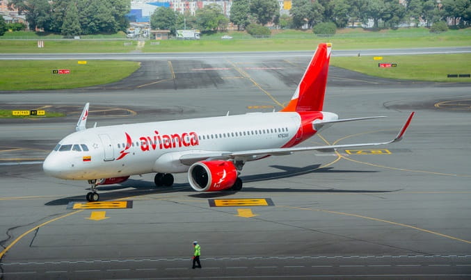 Atualização: Avianca inicia operação da rota Barcelona–Abu Dhabi com aeronaves Boeing 787 Dreamliner em regime de arrendamento com tripulação